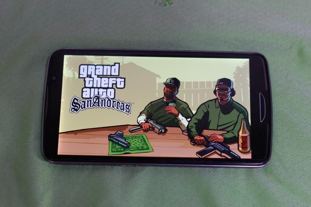 Bán SuperMAx Ver 4Gb Rom 32GB màn hình 6.5 inch còn BH - 6