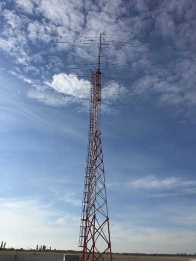 Optibeam on tower at Baicoi