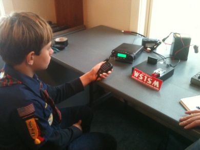 a cubscout takes the mic