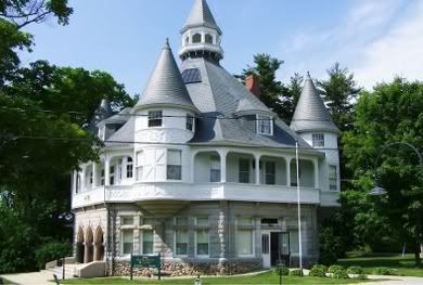 Maine State Building
