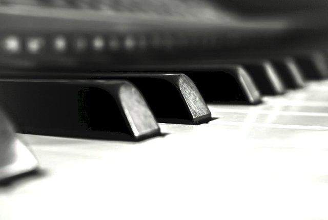  photo piano logo_zpsv7lqkfky.jpg