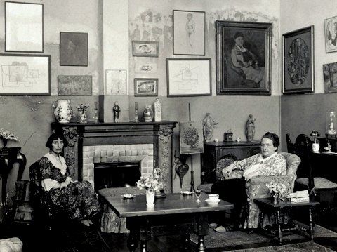 photo 6_man-ray-bw-alice-b-toklas-and-gertrude-stein1_zps50bb9d41.jpg