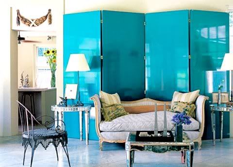 photo lacuqred-walls-25-500x400.jpg