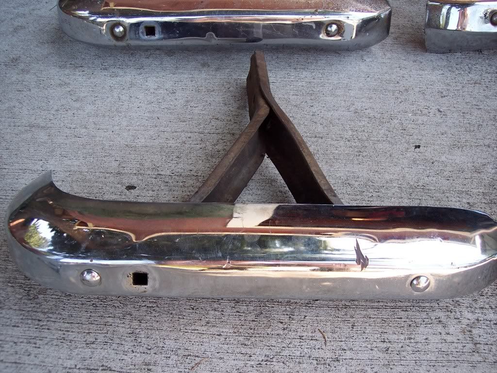 521Bumpers621brackets002.jpg