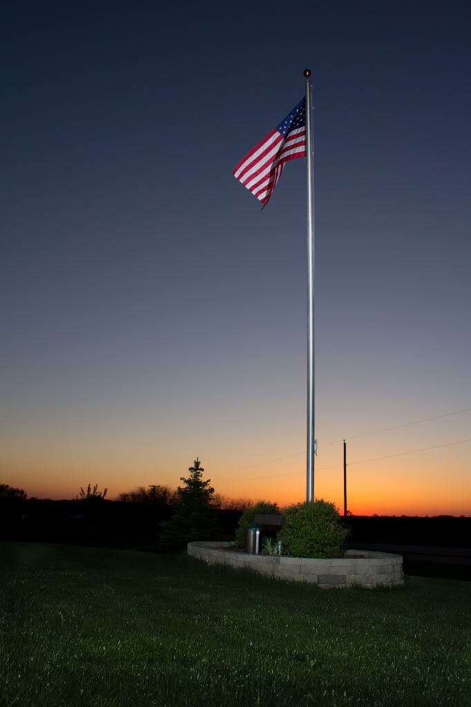 IMAGE: http://i1006.photobucket.com/albums/af186/Sacadelic/IMG_1725-2.jpg