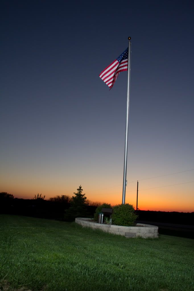 IMAGE: http://i1006.photobucket.com/albums/af186/Sacadelic/IMG_1725.jpg