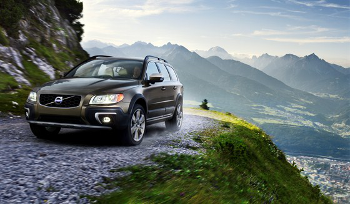 XC70 mountain climbing