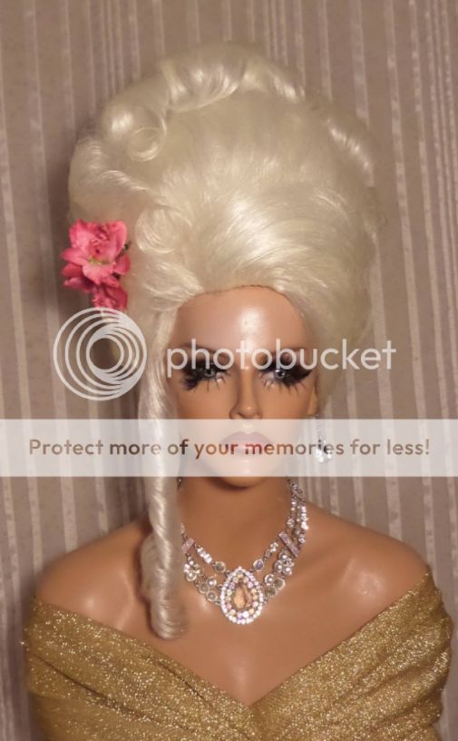 Trouver Son Nom De Drag Queen Drag Reine Perruque Grand Élégant Haut Do Blanc Blond Tout Cheveux